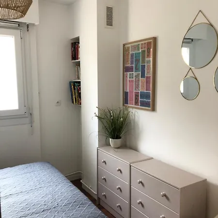 2 Proche & Centre-ville Av Wifi Apartmán